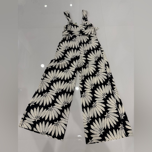 FARM Rio Monochrome Floral Jumpsuit - Picture 3 of 5